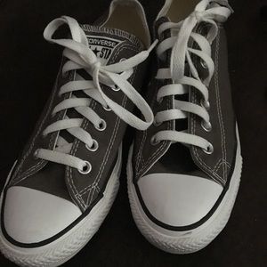 Converse Classic Low Tops